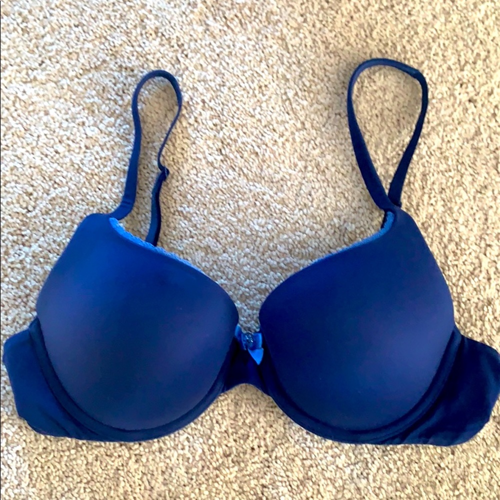 Victoria’s Secret bra